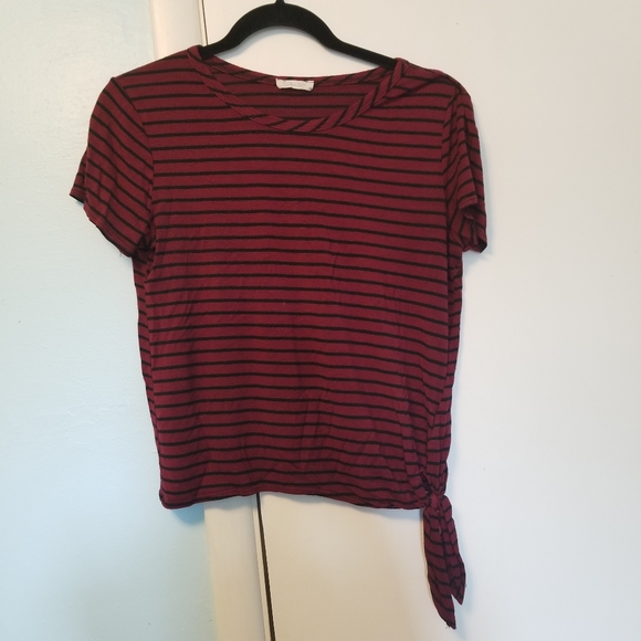 Olivia Rae Sz L Cropped Tie Stripe Top - Picture 1 of 4